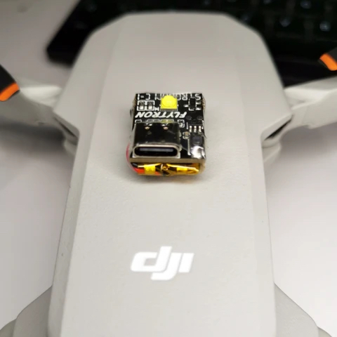 DJI Strobe 1